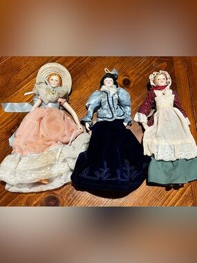 VTG Lot Of 3 Avon Collectible Porcelain Mini Dolls Americana 1987 & 1988